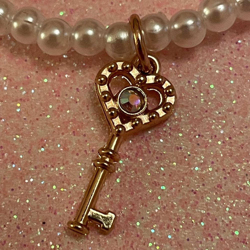 Mini Faux Pearl Bracelet Golden Key Rhinestone New Handmade Heart